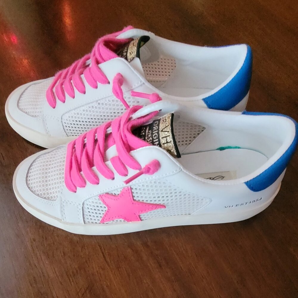 VINTAGE HAVANA Womens Sneakers